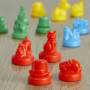 Juego rápido de Monopolio para niños y familiares, 2-8 jugadores, 8+ años.
