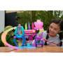 Set de juego DreamWorks Trolls Band con muñeca Queen Poppy y 25+ accesorios. ¡Diviértete!
