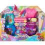 Set de juego DreamWorks Trolls Band con muñeca Queen Poppy y 25+ accesorios. ¡Diviértete!