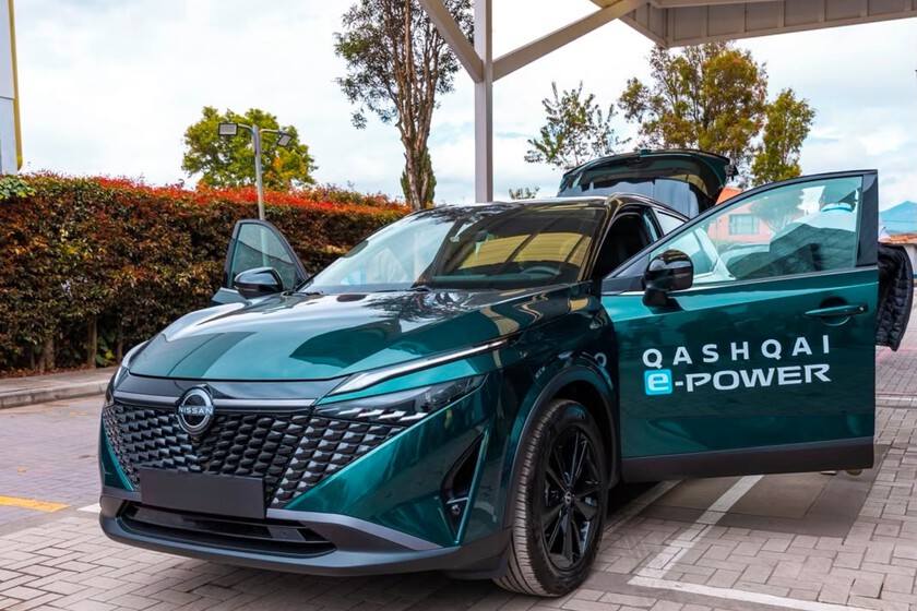 Nissan establece un nuevo récord al recorrer casi 2,000 km con la Qashqai e-POWER